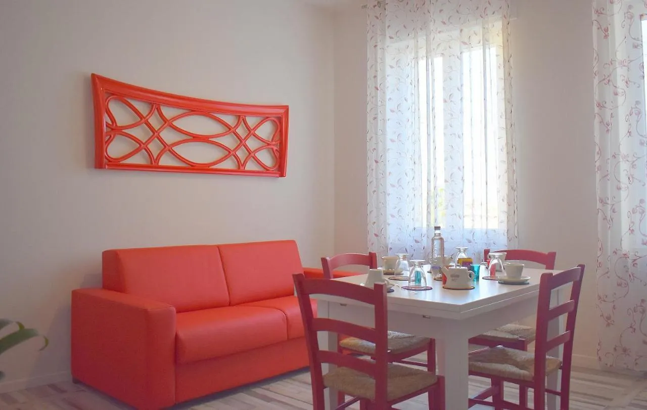 Holiday home Red & Blu Apartments Desenzano del Garda Italy