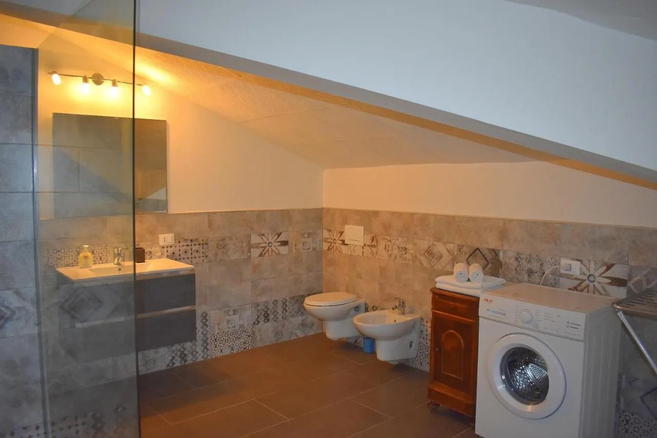 Holiday home Red & Blu Apartments Desenzano del Garda