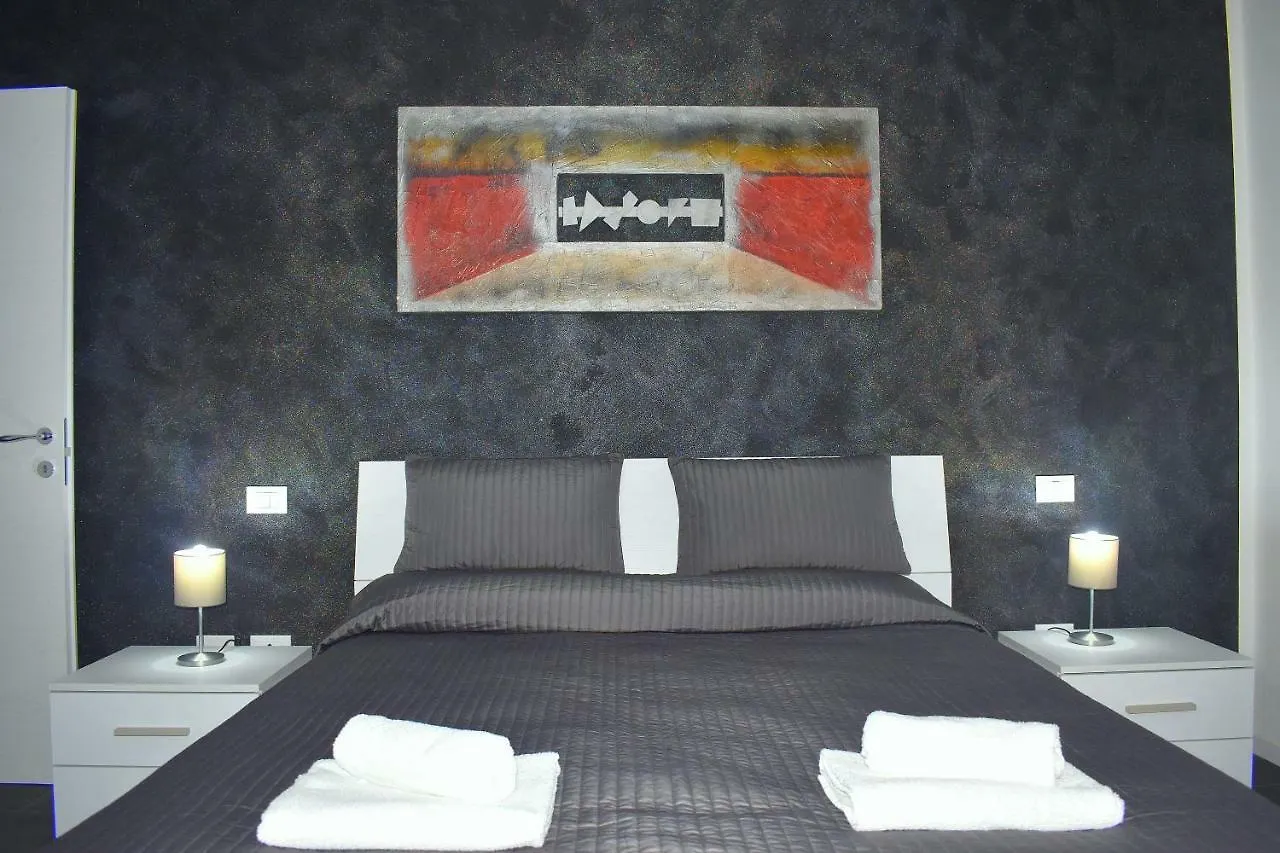 Holiday home Red & Blu Apartments Desenzano del Garda Italy